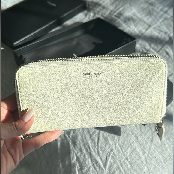 Auth SAINT LAURENT YSL Long Leather Wallet White F/S - Picture 9 of 17